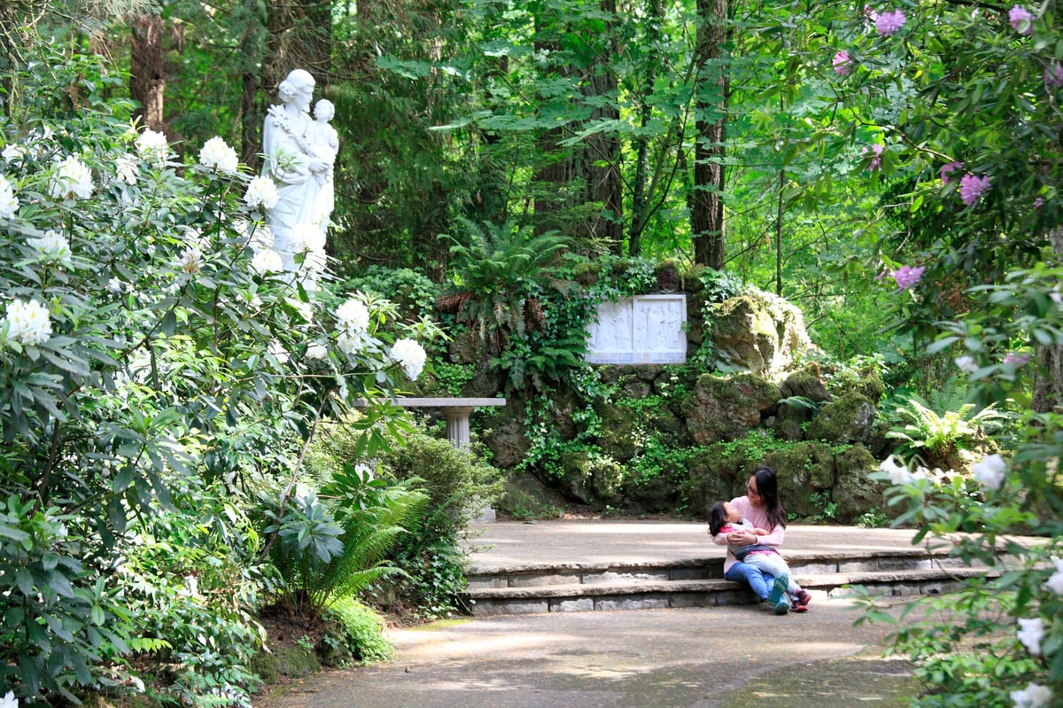 Sacred grotto sanctuary